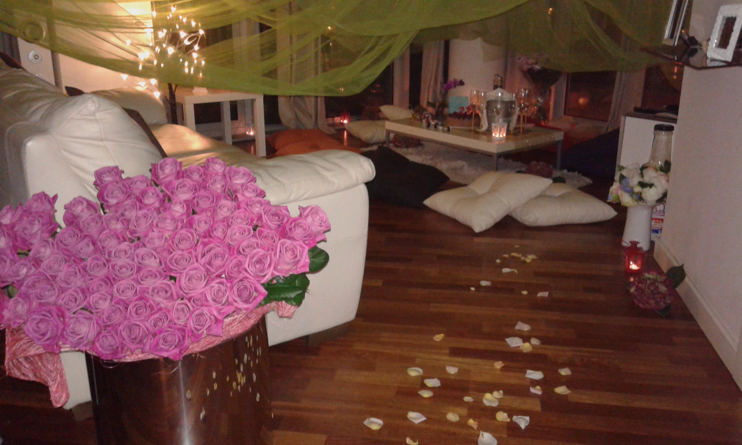 Tulle decorations for parties